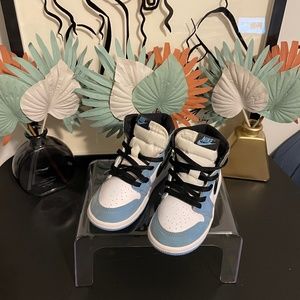 Nike North Carolina Blue sneakers